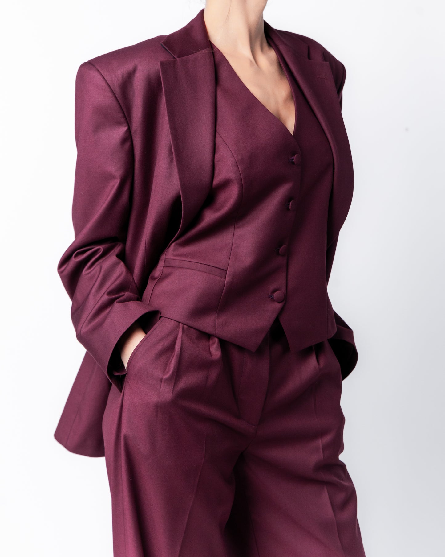 Vice - Burgundy Three Pieces Suit