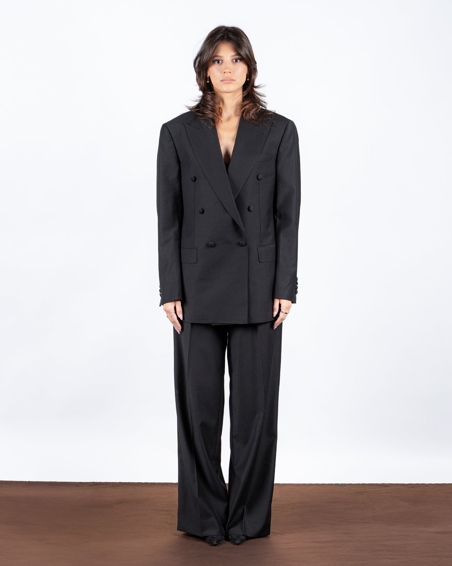 Dania Suit