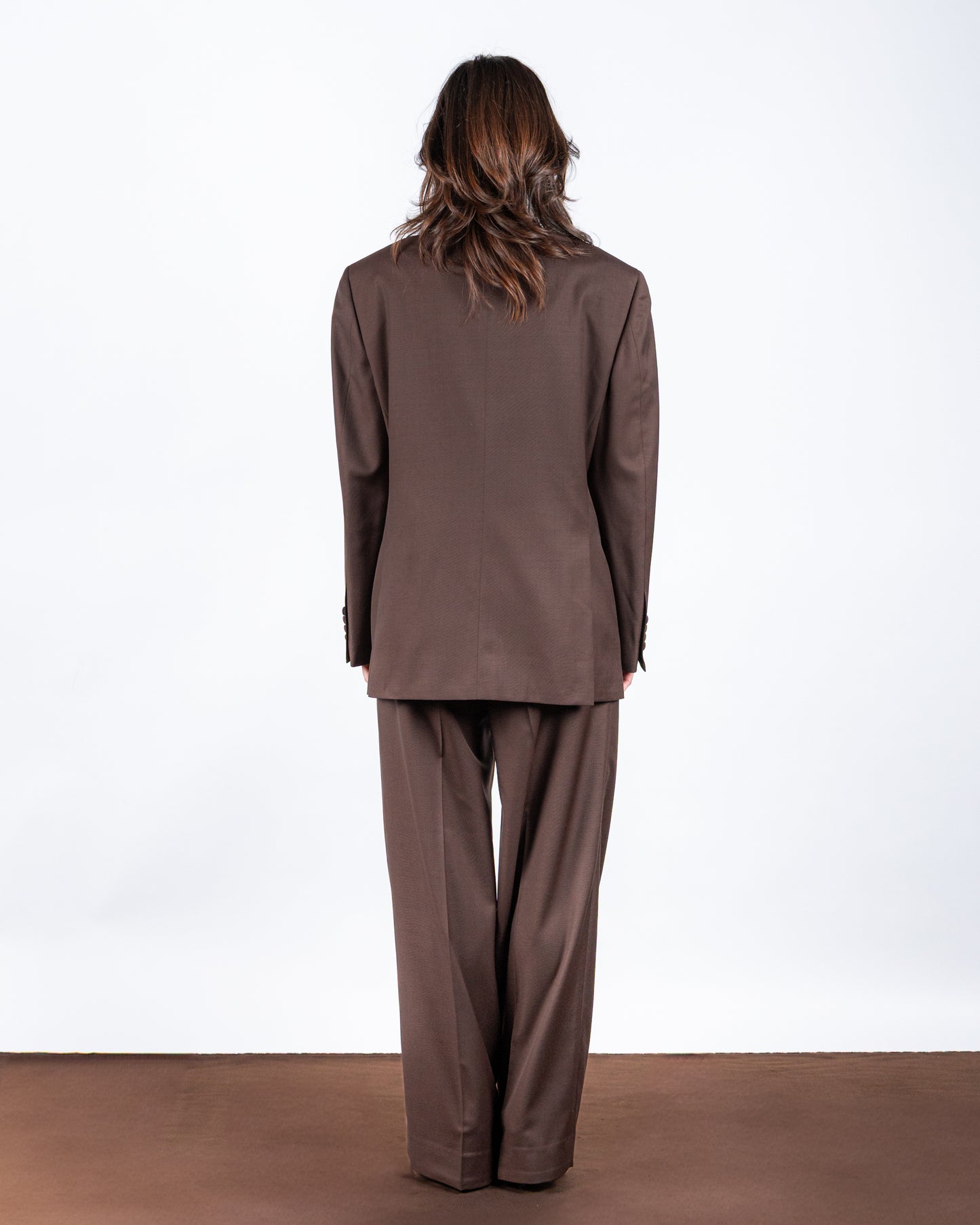 Ashi Suit