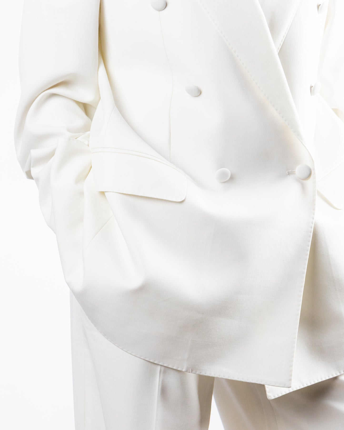 Etra Suit